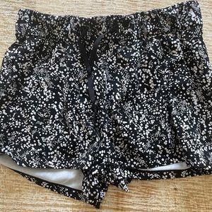 Lululemon short | spotted